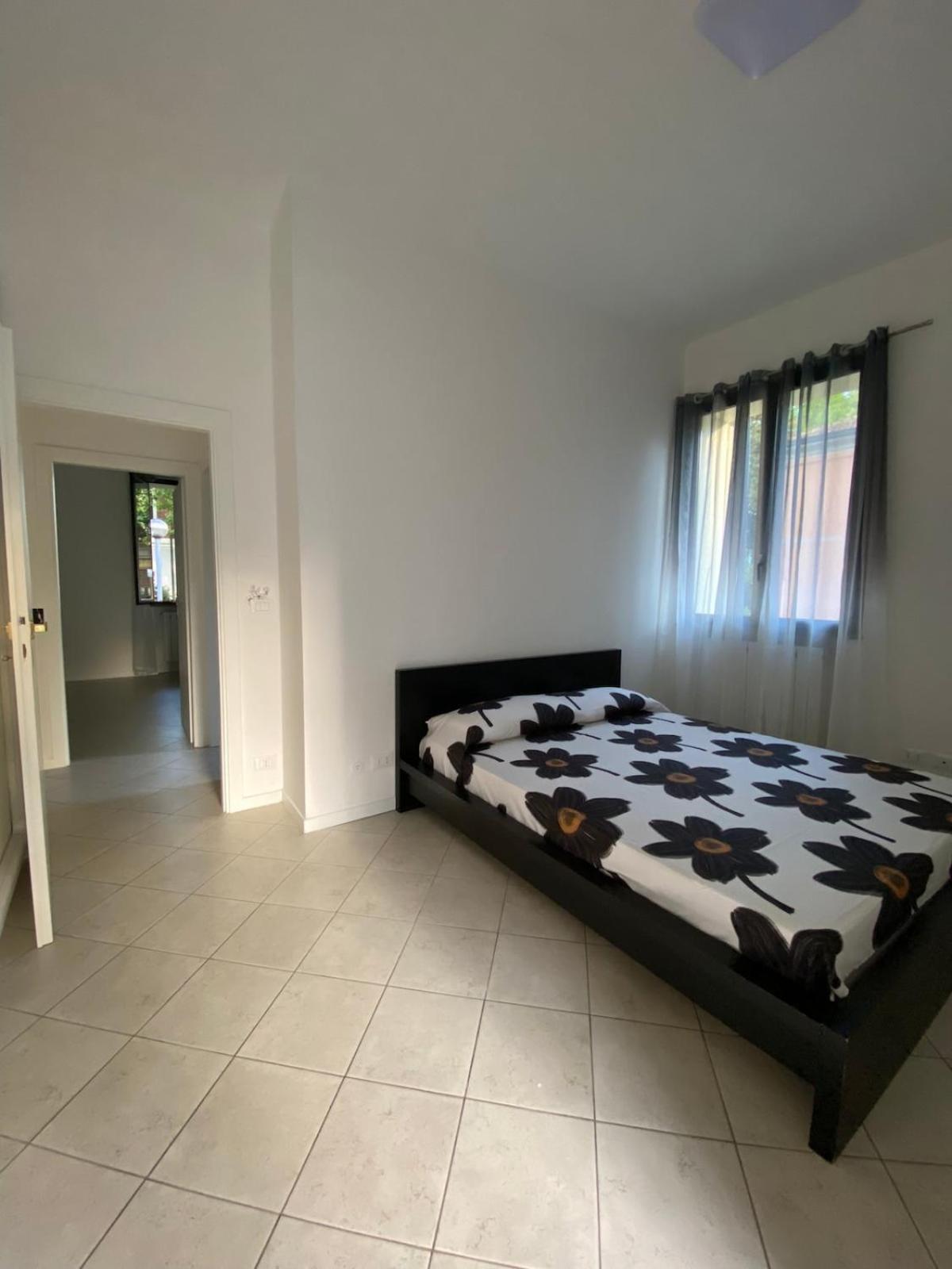 Ampio Appartamento In Posizione Strategica Rimini Exterior photo